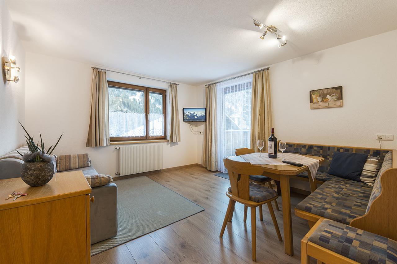 Landhaus Flunger Sankt Anton am Arlberg Dış mekan fotoğraf